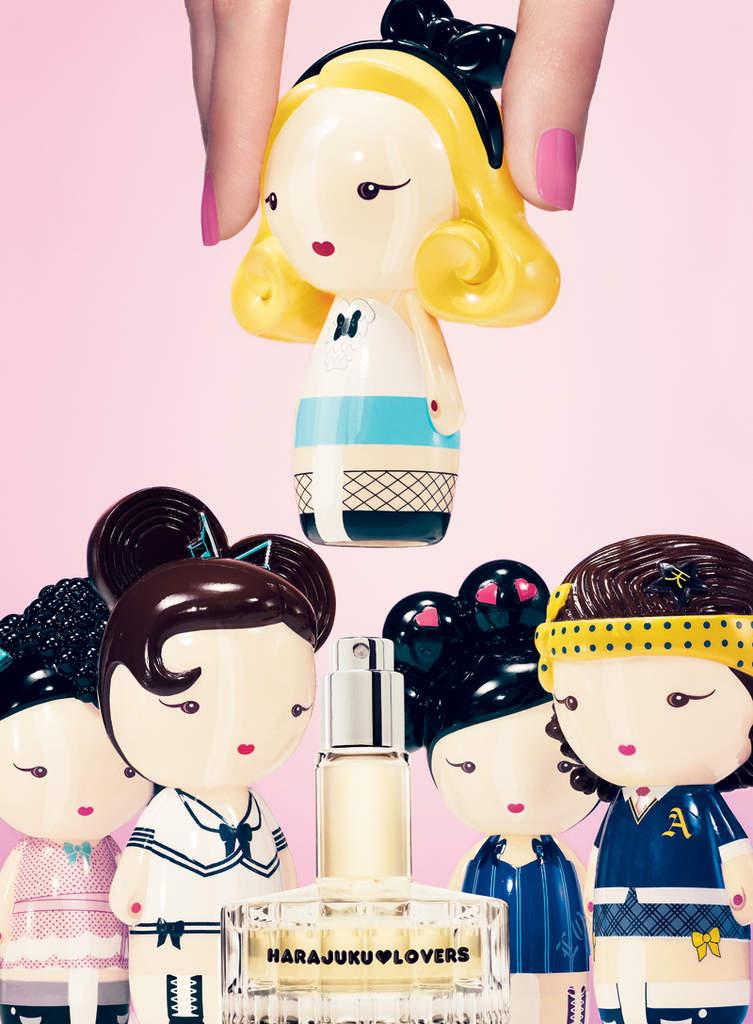 Gwen-Stefani-Harajuku-Lovers-Fragrance-Ad-1.jpg