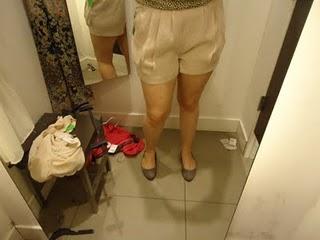 H&M; - Fitting Room