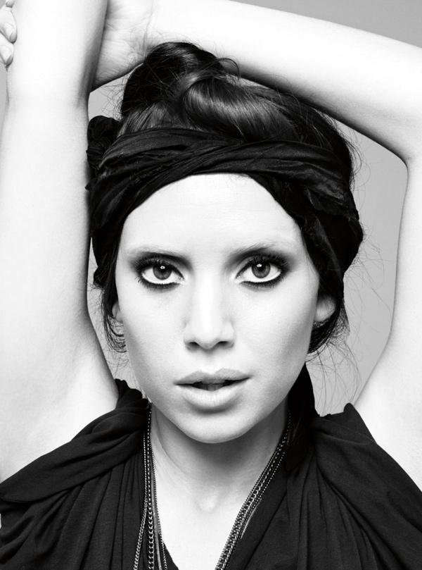 http://www.dynmk.de/wp-content/uploads/lykke_li_album_stream.jpg