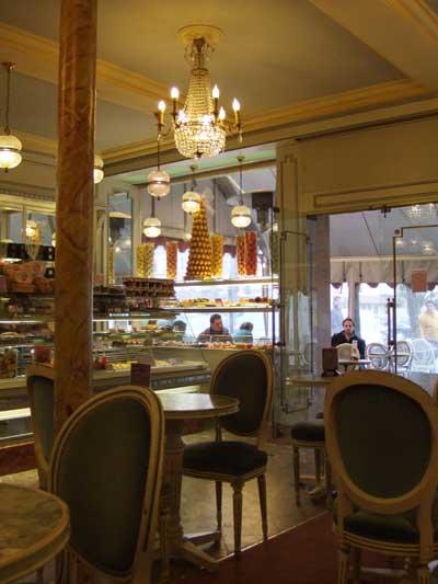 Dupont avec un thé - Salon de thé à Deauville