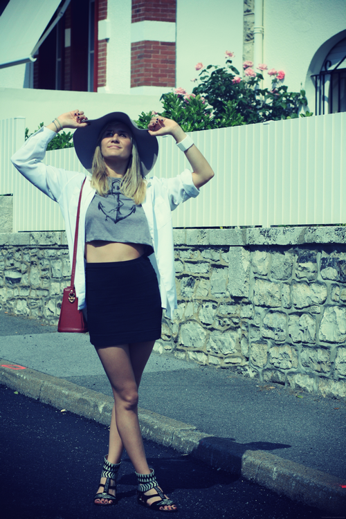 Image and video hosting by TinyPic