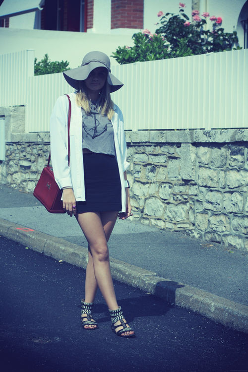 Image and video hosting by TinyPic