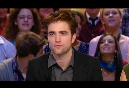 Promo Paris Robert Pattinson pour film l'Eau Eléphants