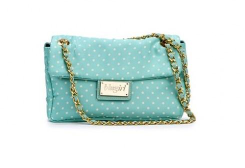 Le printemps à mon bras… Blugirl!