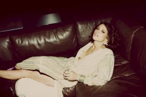 Ancien shooting d'Ashley Greene pour un magasine français