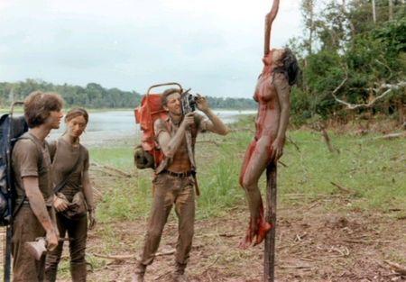 cannibal_holocaust_impalement