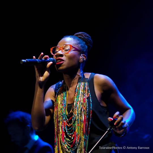 70 jours avec le Nikon D7000 : Asa en concert à l’Escale