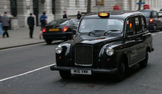 londonblackcab 540x315 Vodafone permet de payer les taxis Londoniens par sms