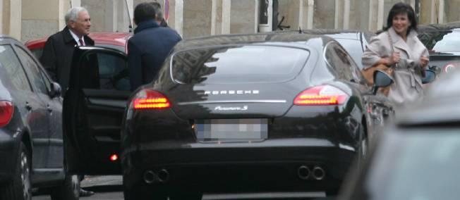 04/05/2011 - La première erreur de DSK