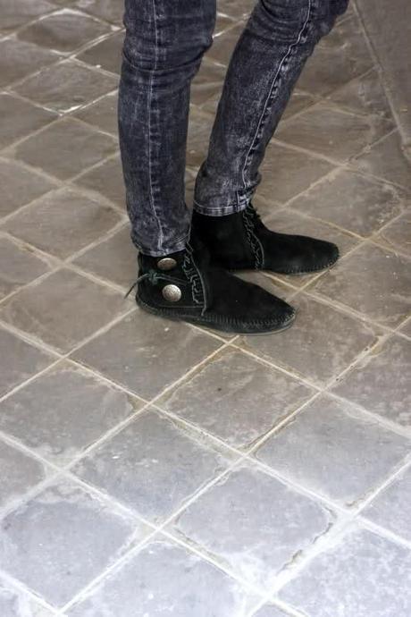 Image and video hosting by TinyPic