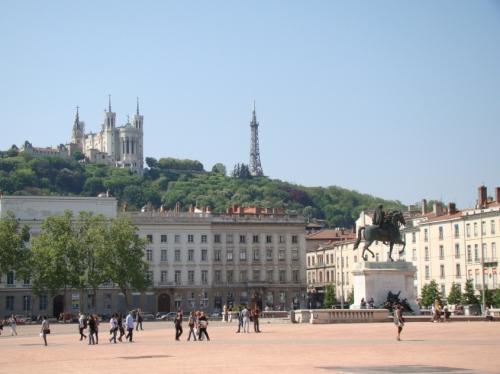 Un petit tour en ficelle ?