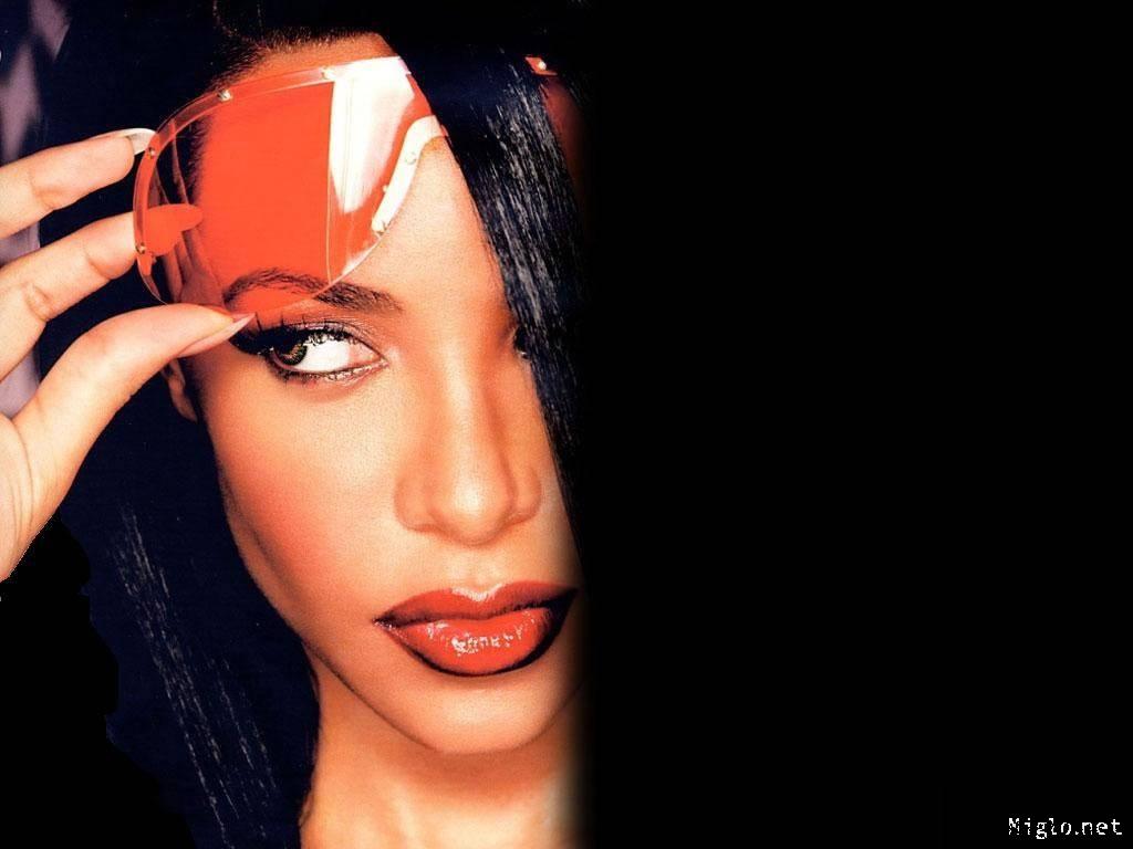 RALPH YEARS AGO : AALIYAH – ARE YOU THAT SOMEBODY