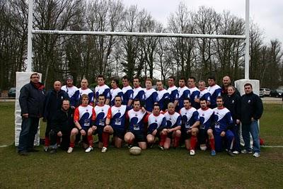 L'équipe première du Rugby Triel Club 2 Rives