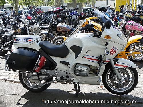 Moto police  5