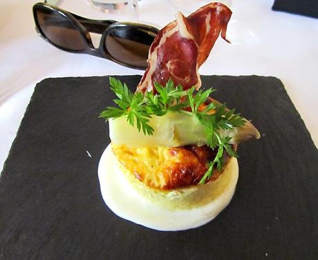 Flan d'asperge du Diables au thym recommandé par l'hôtel Jules