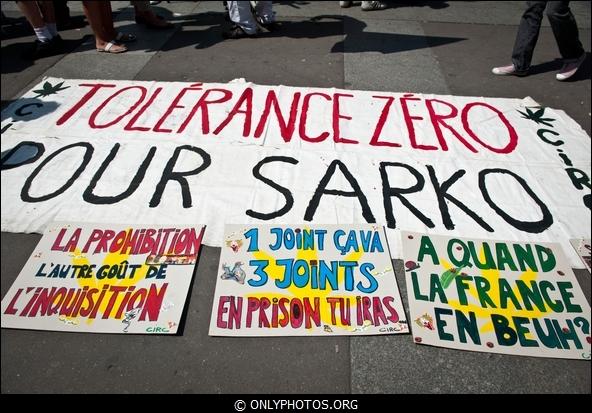 Manif-legalisation-drogues-douces-007