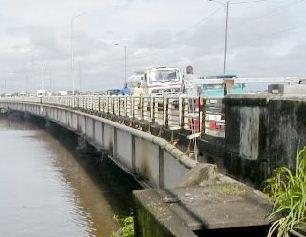 Douala: 85 milliards de Fcfa pour le deuxième pont du Wouri