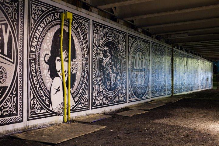 Shepard Fairey x Chicago mural