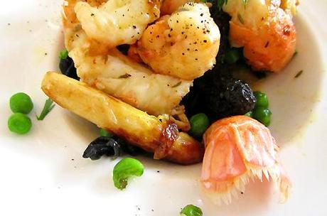 queues-langoustines-petits-pois-morilles-restaurant-diables-au-thym-hoosta-magazine-paris queues-langoustines-petits-pois-morilles-restaurant-diables-au-thym-hoosta-magazine-paris