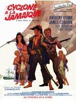 Cyclone à la Jamaïque, des pirates dans une salle rouge