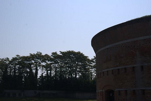 Dimanche dernier, San Erasmo, la torre Massimiliana
