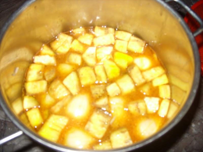 Riz aux dés d'aubergines et son omelette soufflée