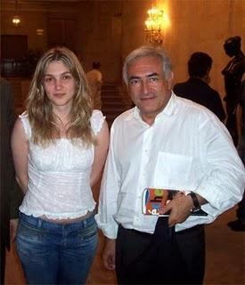 Echecs et politique: DSK inculpé d'agression sexuelle