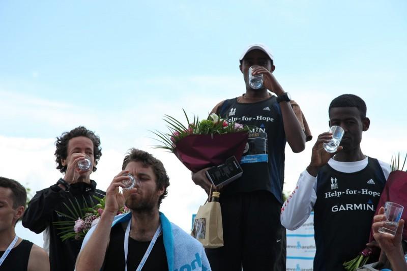 20110515_7044 [1600x1200].JPG