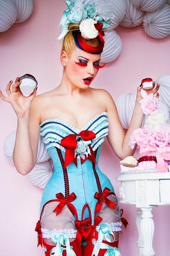 corset-cupcake-2-629x944.jpg