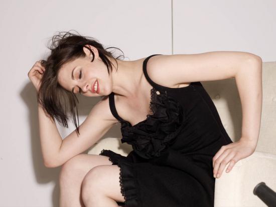 De nouvelles images de Kristen Stewart pour le shoot ELLE UK