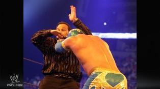 Rien ne va plus entre Chavo Guerrero et Sin Cara