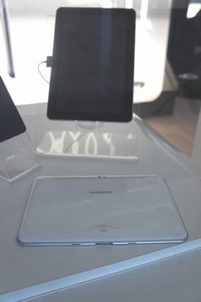 La Galaxy Tab 10.1 Wi-Fi et la Galaxy Tab 10.1 Wi-Fi+3G se montrent au Medpi de Monaco