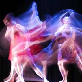 Lettre à Nadine de Rothschild : On danse comment en concert ?