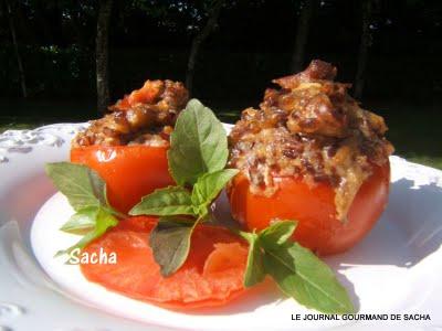 Tomates farcies au canard et riz rouge de camargue