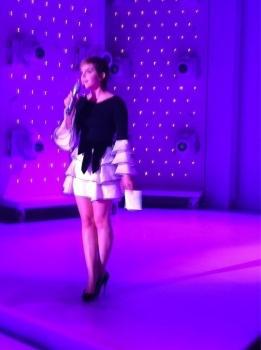Emma Watson en maîtresse de cérémonie pour Lancôme, Paris