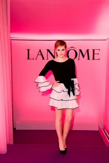 Emma Watson en maîtresse de cérémonie pour Lancôme, Paris
