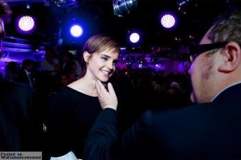 Emma Watson en maîtresse de cérémonie pour Lancôme, Paris Emma Watson en maîtresse de cérémonie pour Lancôme, Paris