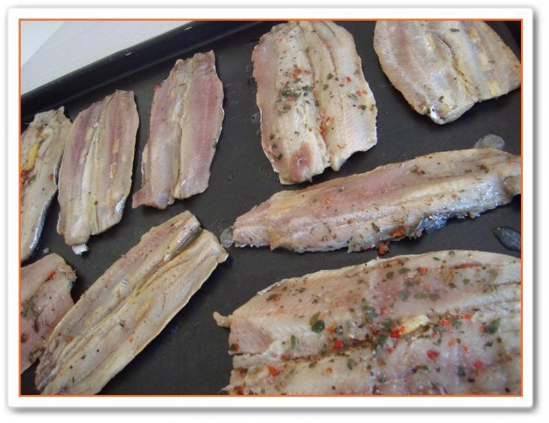 Filets de sardines grillés et leurs accompagnements