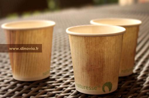 gobelet carton écologique pour boire le café