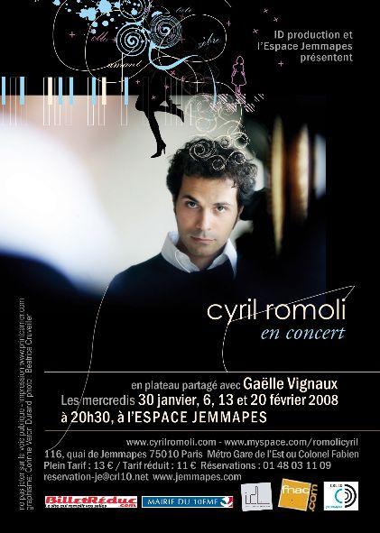Cyril Romoli, chanteur manie l'humour avec passion l'amour noirceur