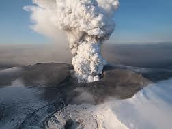 Eruption du Grimsvoetn: perturbations aériennes à prévoir