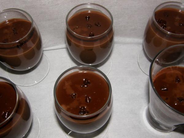 Pot de terre...non ! pot de fer...non !! POT DE CHOCOLAT !! ouiiii