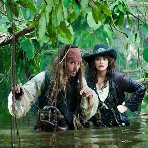 Johnny Depp et Penélope Cruz. Walt Disney Studios Motion Pictures France