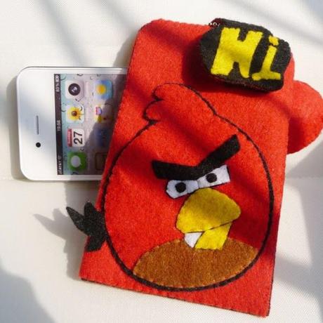 red bird cloth felt case 85 Cool Angry Birds Merchandise You Can Buy