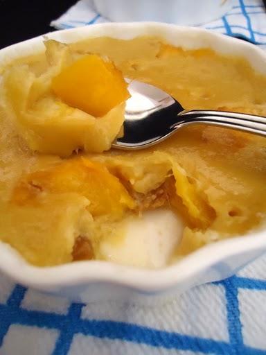 CLAFOUTIS A LA MANGUE ET AUX RAIISINS SECS
