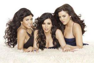 90210_les_soeurs_Kardashian_en_guest_image_article_paysage_new