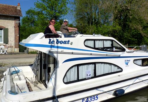 Marc et Dominique en Loire Nivernais avec Le Boat !