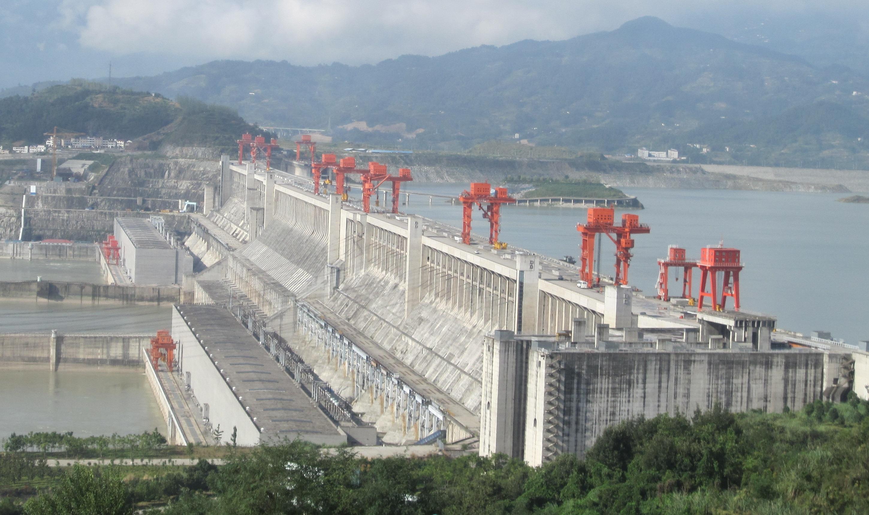 Le barrage des Trois-Gorges pose problème à la Chine.