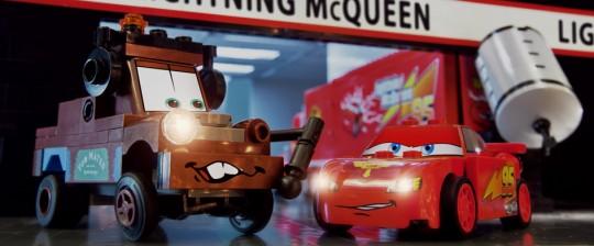 official cars 2 trailer in lego 04 540x224 La bande annonce de Cars 2 en Lego