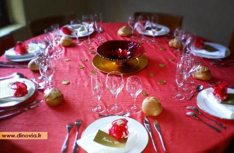 table mariage rouge